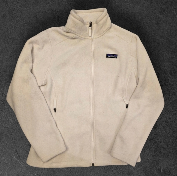 Patagonia Tops - Patagonia Synchilla fleece jacket White